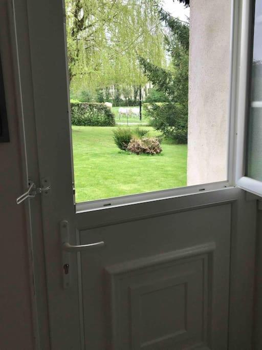 Cottage De Charme A La Campagne Aulnoy Exterior photo